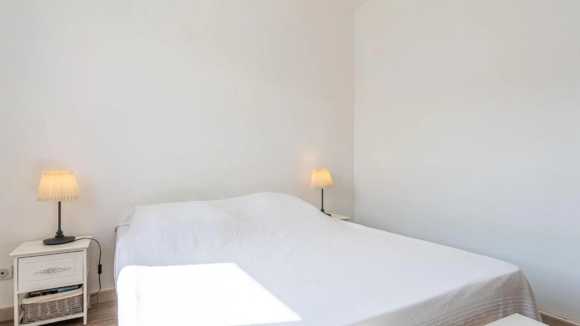 Apartment L'Aquilon By Interhome Le Pradet